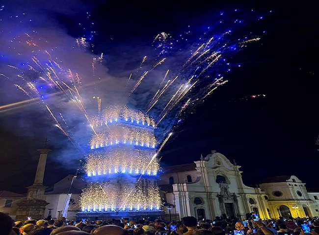 Festeggiamenti Patronali San Michele Arcangelo a Solofra (Av) dieci giorni e chiusura con il botto